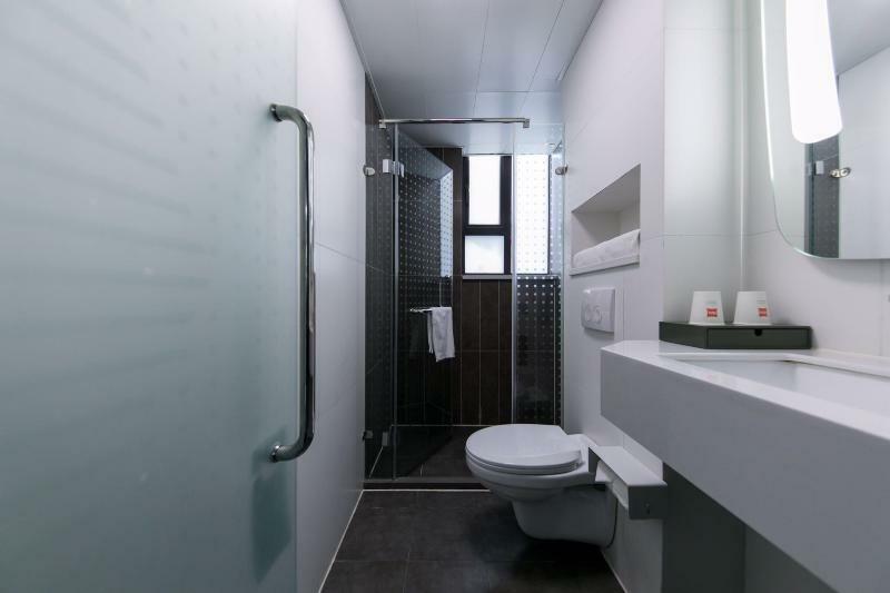 Ibis Shanghai Gubei Exterior foto